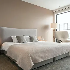 Shinka Niseko アパート 倶知安町